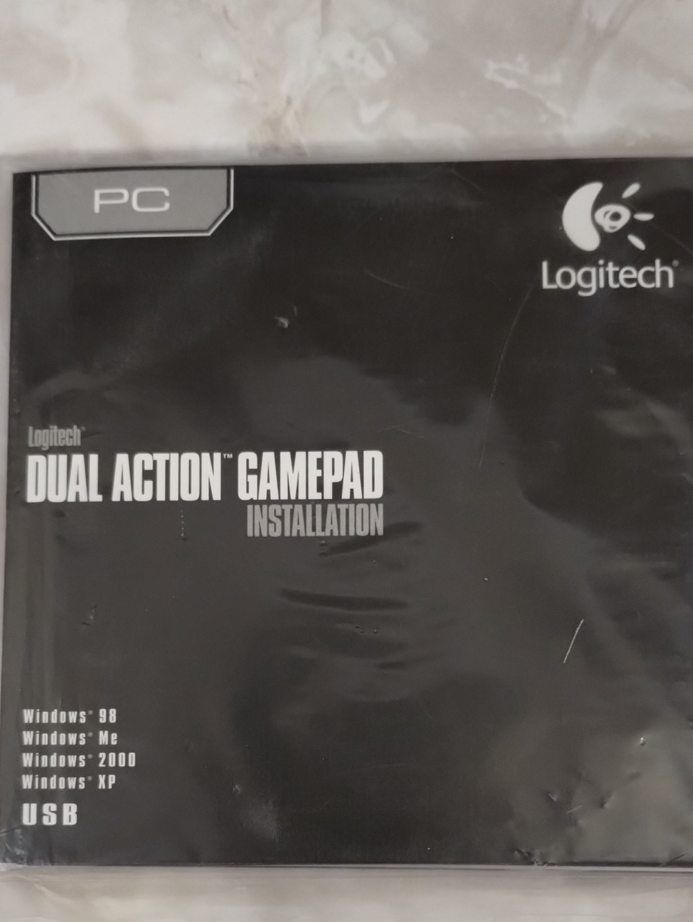 Logitech Game Pad - Picture 7 of 8